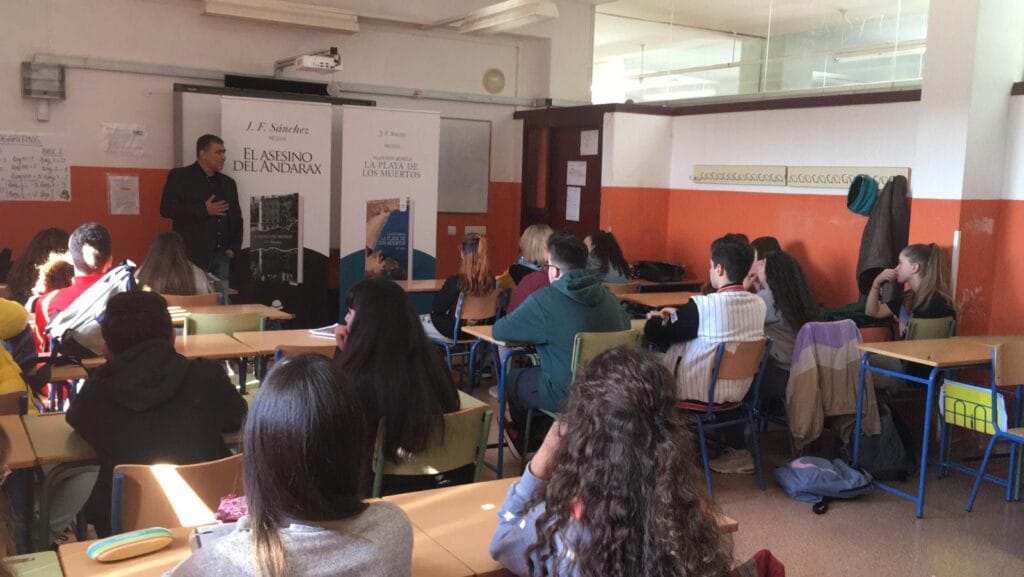 charlas literarias con jóvenes.2